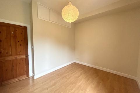 1 bedroom flat to rent, Caledonian Crescent, Dalry, Edinburgh, EH11