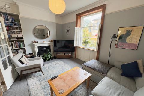2 bedroom terraced house for sale, Victoria Road, Saltaire, Shipley, West Yorkshire