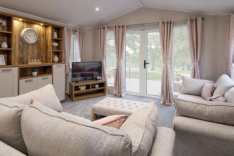 2 bedroom lodge for sale, Stonham Aspal, Stowmarket IP14