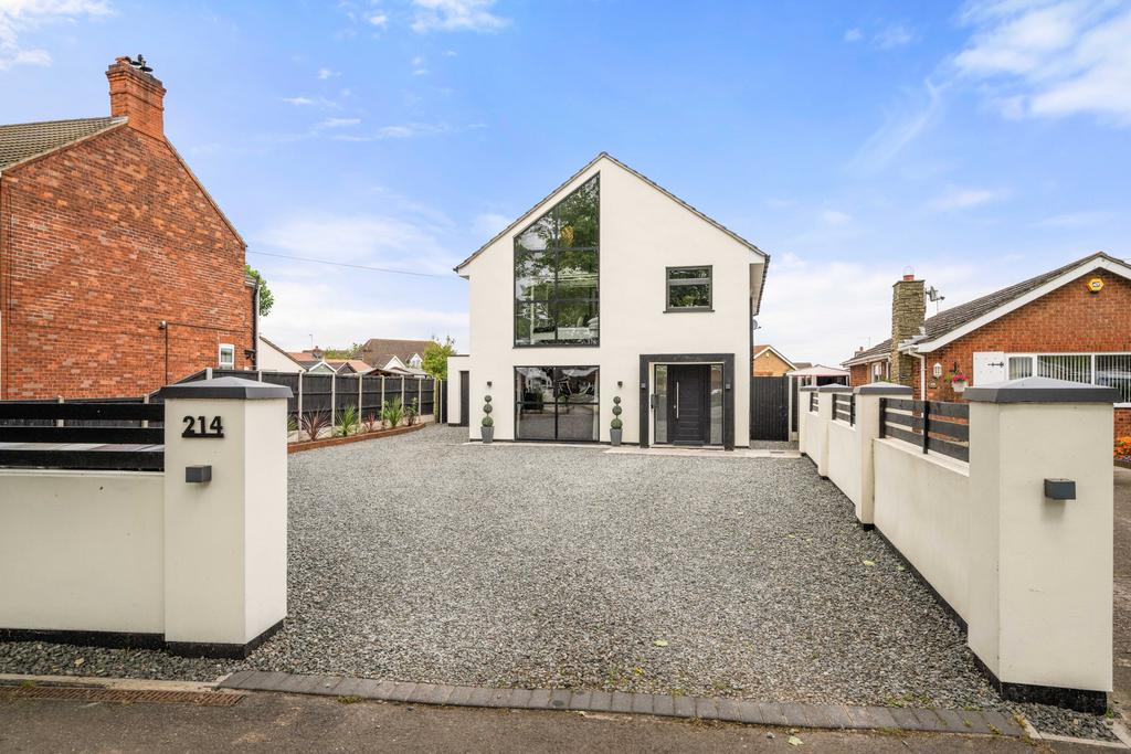Burgh Road, Skegness PE25 4 bed detached house for sale £475,000