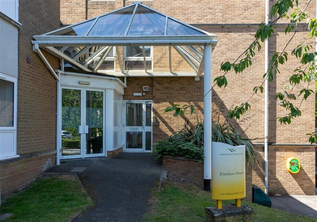 8725  Whittington Hall GROUND 60 Medium.jpg