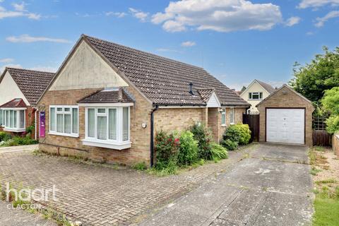 2 bedroom detached bungalow for sale, Brookvale, St Osyth