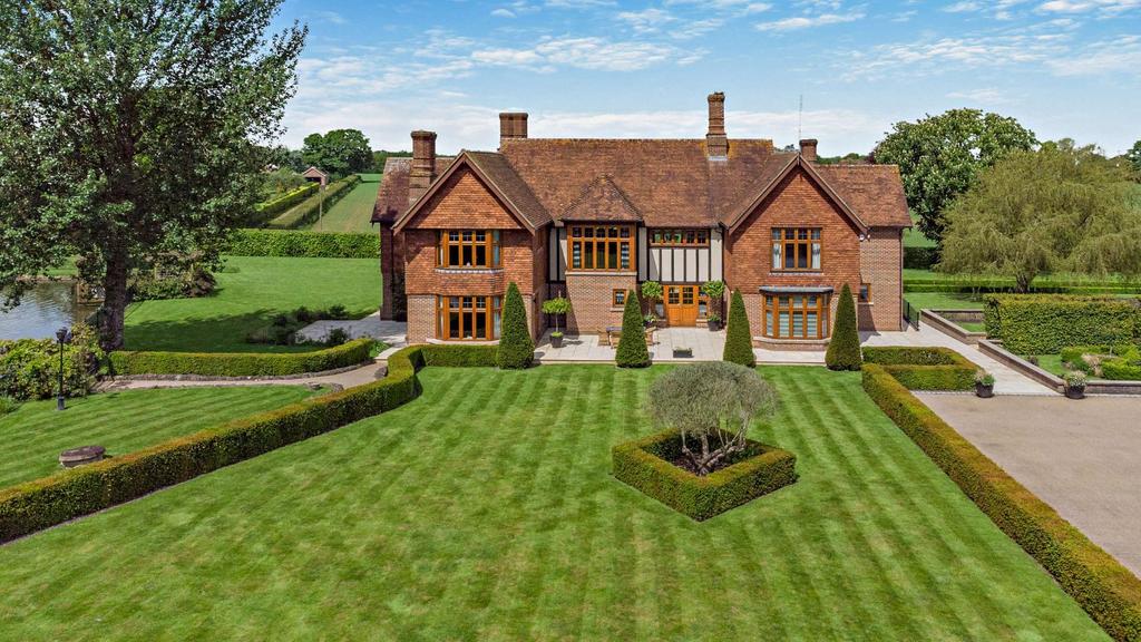 Willow Manor