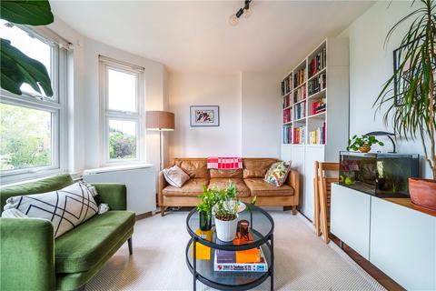 1 bedroom apartment for sale, Ravensbourne Gardens, Ealing