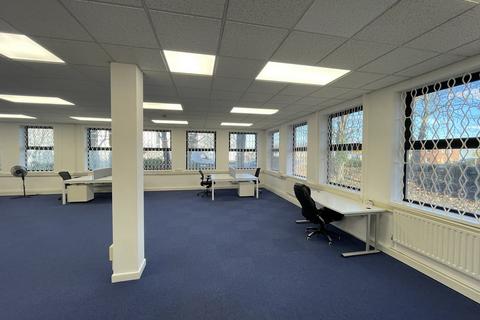 Office to rent, Unit C1 Ground Floor Kingfisher House, Kingsway North, Team Valley, Gateshead, NE11 0JQ