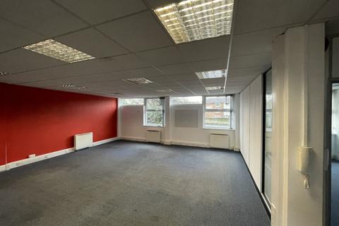 Office to rent, Park View House, Front Street, Longbenton, Newcastle Upon Tyne, NE7 7TZ