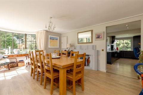 Darquhillan Caledonian Crescent, Auchterarder, PH3 1NG