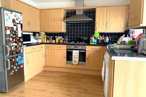 54 May Close, Swindon, SN2 1XB