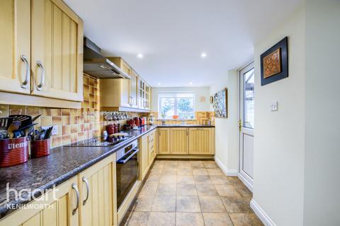22 Courthouse Croft, Kenilworth, CV8 2QZ
