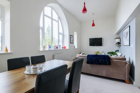 2 bedroom maisonette for sale, 86 Coronation Ave, Bath BA2