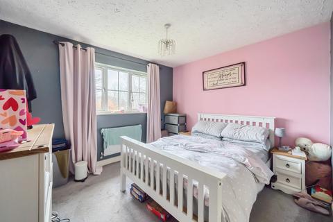 4 bedroom detached house for sale, Gloucester, Gloucestershire GL2