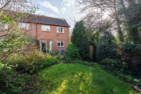 54 Ashlea Meadow, Bishops Cleeve, Cheltenham, GL52 7WG