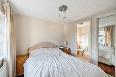 54 Ashlea Meadow, Bishops Cleeve, Cheltenham, GL52 7WG