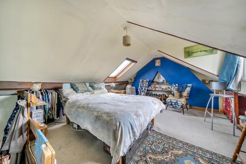 25 Narroways Road, Bristol, BS2 9XB