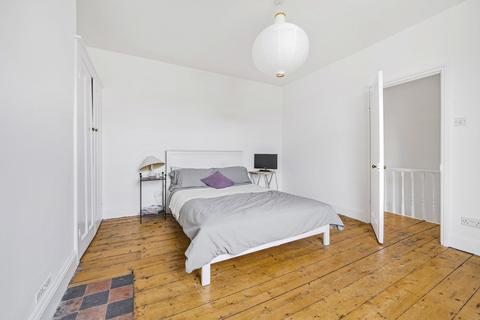 6 Ashley Park, Bristol, BS6 5DX