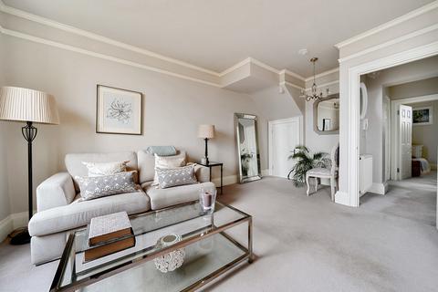 2 bedroom apartment for sale - Spencers Belle Vue, Somerset BA1