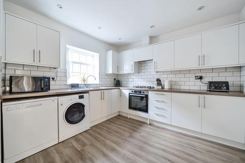 2 bedroom apartment for sale, Upper East Hayes, Bath BA1