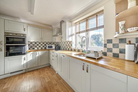 2 bedroom apartment for sale, Lansdown Road, Gloucestershire GL51