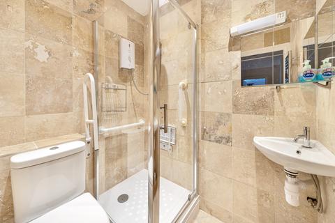 2 bedroom apartment for sale, Lansdown Road, Gloucestershire GL51