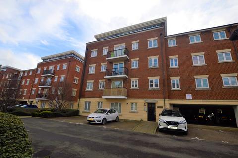Apartment - Brookbank Close, Gloucestershire GL50