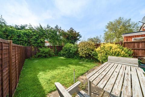 25 Atherstone Close, Cheltenham, GL51 0NX