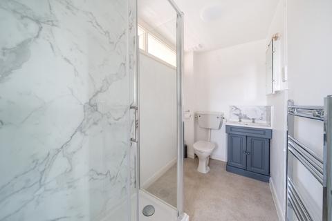 25 Atherstone Close, Cheltenham, GL51 0NX