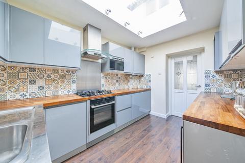 2 bedroom terraced house for sale, Charles Street, Gloucestershire GL51