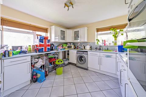 2 bedroom apartment for sale, Coniston Road, Gloucestershire GL51