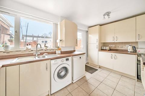 2 bedroom terraced house for sale, Beaumont Road, Gloucestershire GL51