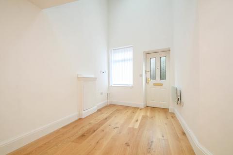 1 bedroom apartment to rent, Gladstone Road, Urmston, Manchester, M41
