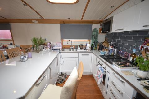 1 bedroom houseboat for sale, Portsmouth Road, Surbiton KT6