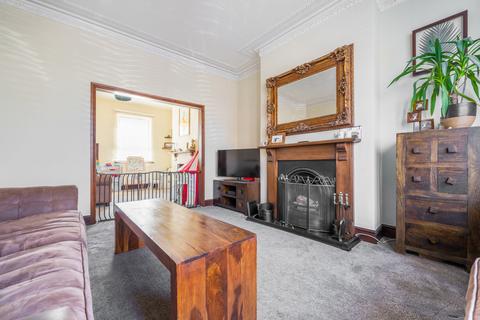 3 bedroom terraced house for sale, Downend Road, Bristol BS16