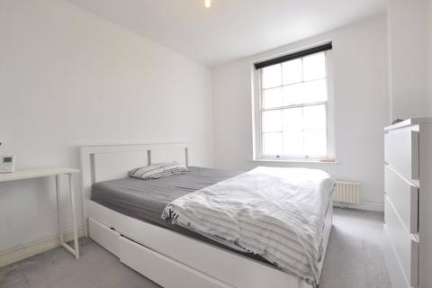 2 bedroom apartment to rent, Spa Road, Gloucestershire GL1