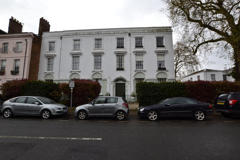 2 bedroom apartment to rent, Spa Road, Gloucestershire GL1