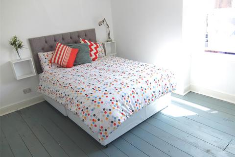 undefined, Swan Road, GLOUCESTER GL1