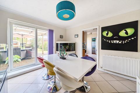 105 Tuffley Avenue, Gloucester, GL1 5NP