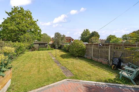 105 Tuffley Avenue, Gloucester, GL1 5NP