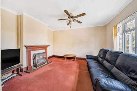 2 bedroom maisonette for sale, Horley, Horley RH6