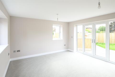 3 bedroom detached house for sale, Horley, Surrey RH6