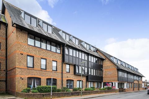 2 bedroom apartment for sale, Albert Road, Surrey RH6