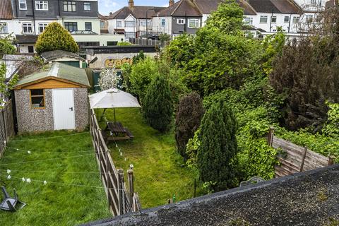 36a Reeves Avenue, London, NW9 8LP