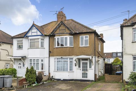 36a Reeves Avenue, London, NW9 8LP