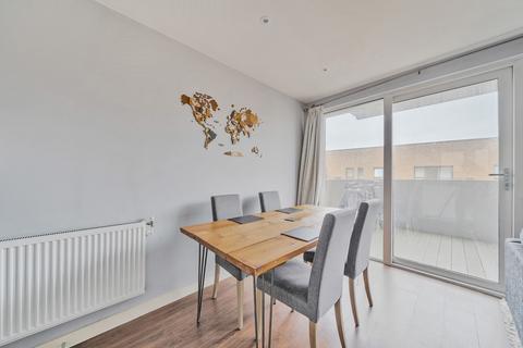 1 bedroom apartment for sale, Moorhen Drive, London NW9