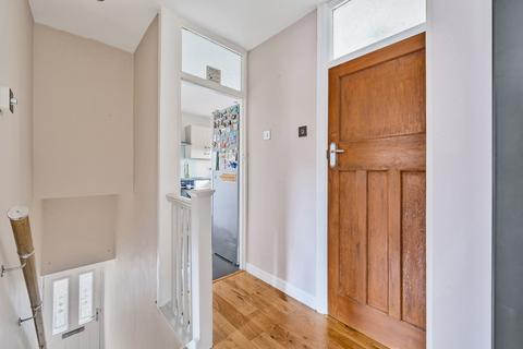 27 Uphill Drive, London, NW9 0BU