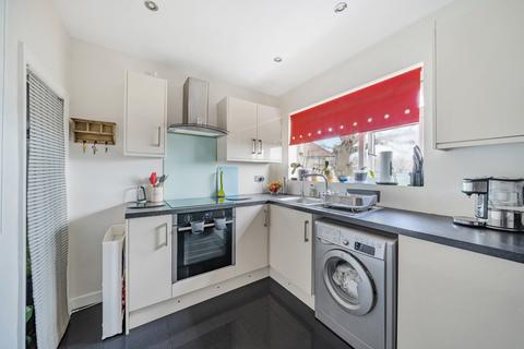 27 Uphill Drive, London, NW9 0BU