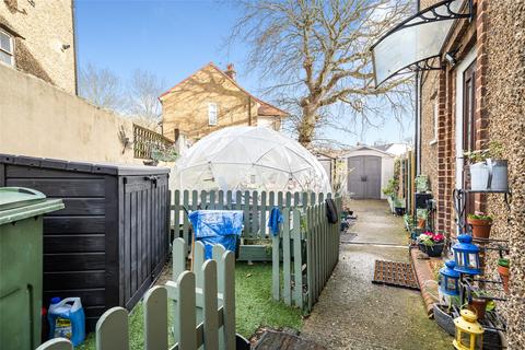 27 Uphill Drive, London, NW9 0BU