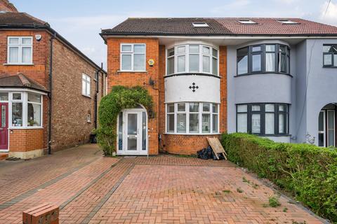 4 bedroom semi-detached house for sale, St. Georges Avenue, London NW9