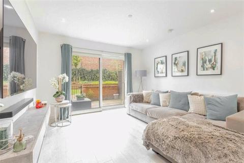 2 bedroom apartment for sale, Perryfield Way, London NW9