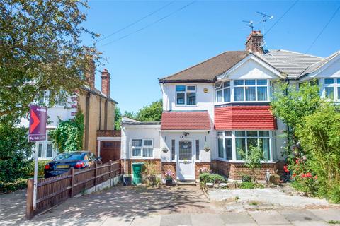 9 Highfield Close, London, NW9 0PB
