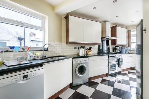 44 Hillside, London, NW9 0NE